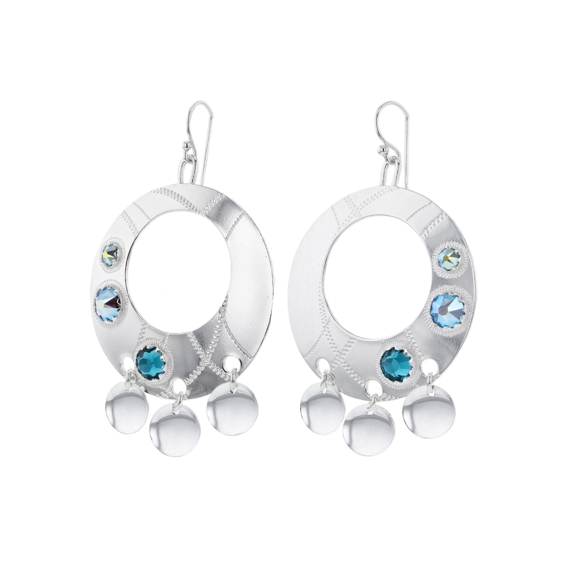 Gravert ørepynt med krystall, sølv